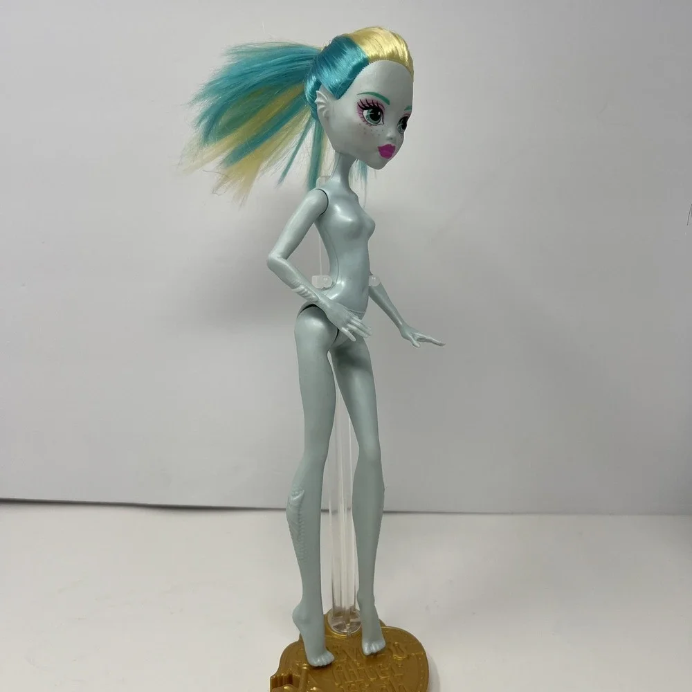 monster high item as